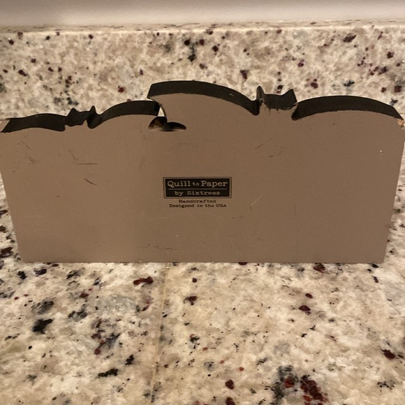 Two cute Halloween table top decor pieces - Picture 6 of 6